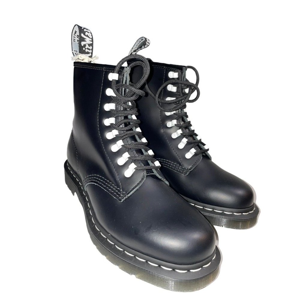 NWOB Dr. Doc Marten 1460 Contrast White‎ Black Leather Lace Up Boots M 7 W 8